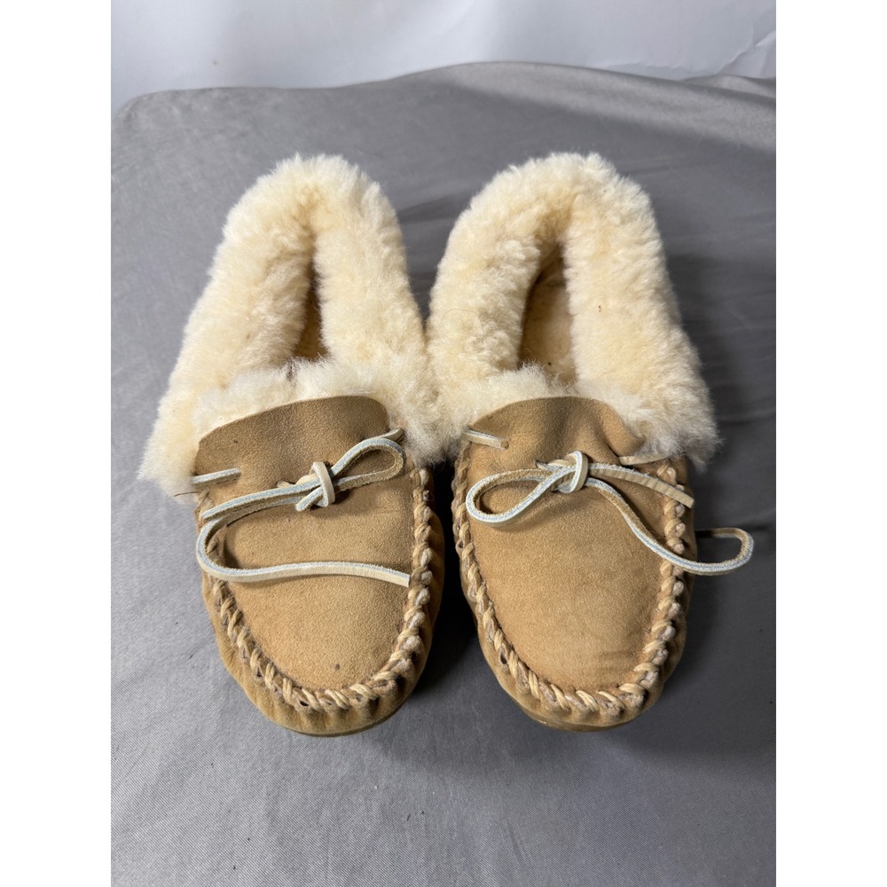 LL Bean Wicked Good Moccasins Tan Suede Shearling Slippers Womens 7 M